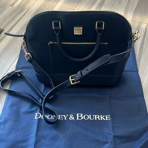 Dooney & Bourke zip satchel bag